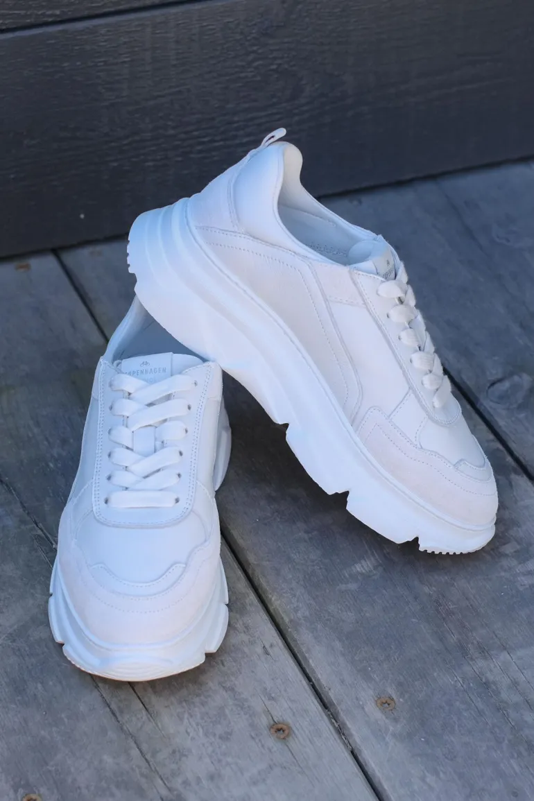 CPH40 Leather Mix White