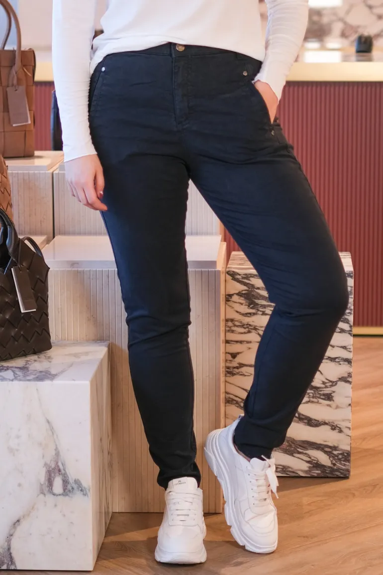 Jolie Pure Dark Blue